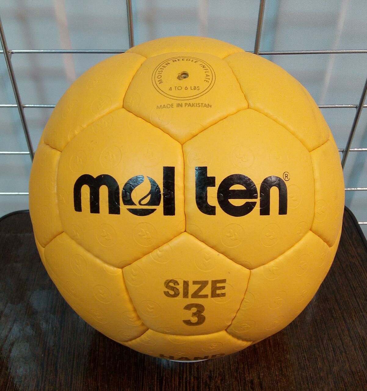 Мяч Гандбольный размер 3 MOLTEN для гандбола Оранжевый