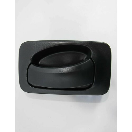 Ручка наружная левая Hyundai HD120 HD170 HD250 HD270 HD320 HD350 HD360 HD370 HD450 HD500 2800₽