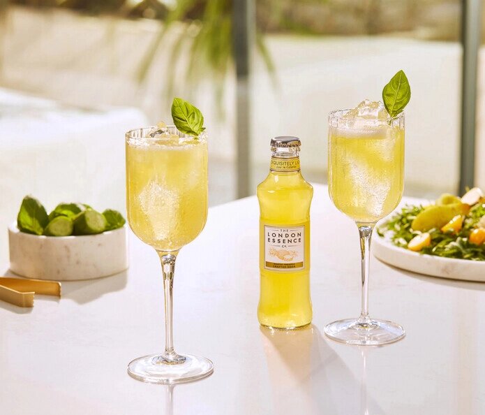 Картинки Напиток газированный London Essence Roasted Pineapple Crafted Soda (Обожженный Ананас) 0,20л, стекло, 1шт