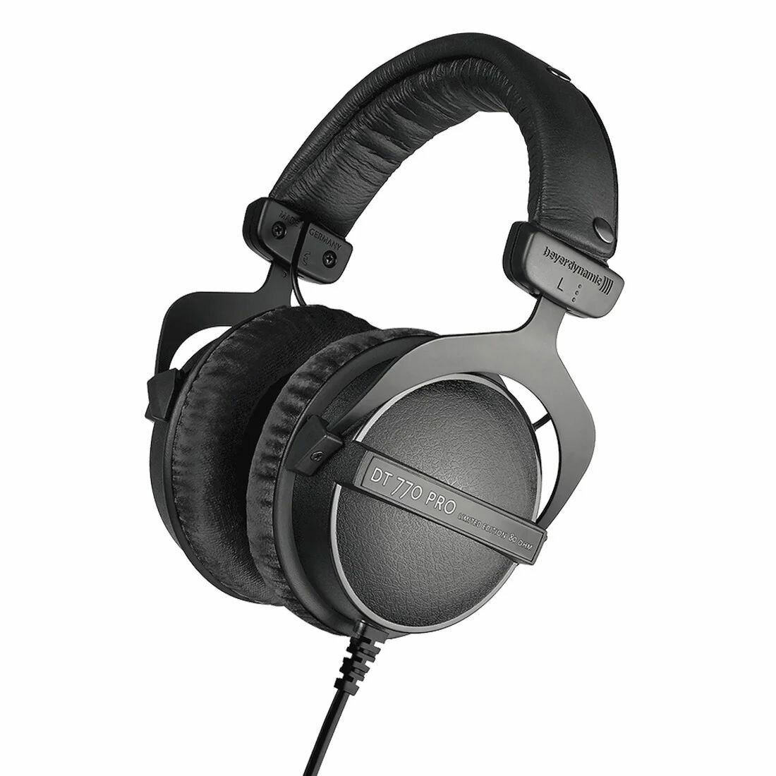 Beyerdynamic DT 770 Pro Limited Black Edition (80 Ohm), студийные наушники закрытого типа