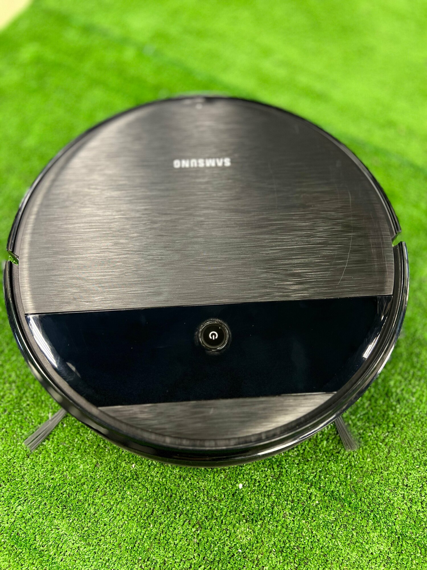 Робот-пылесос Samsung VR05R5050W