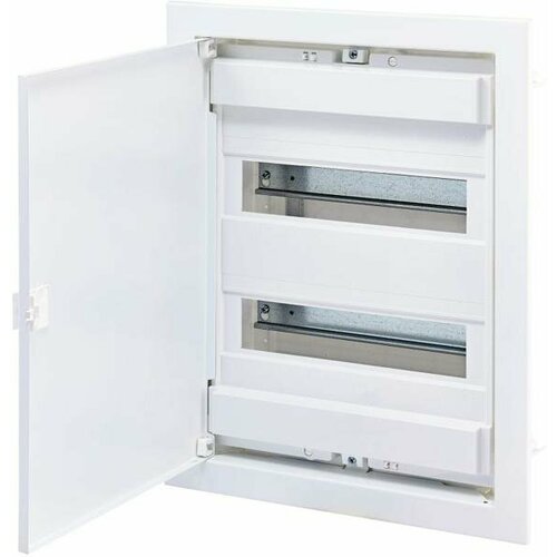 Щит распределительный ETI 1101026 Щит металлопластиковый ECG28 24+4мод, 1шт