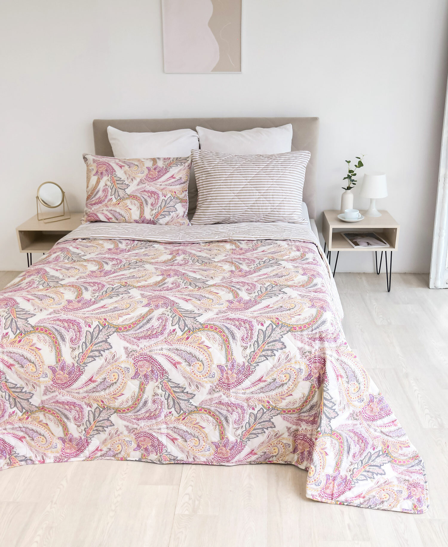 фото Двухстороннее стеганное покрывало из сатина SB-002 Elintale (пудра-бежевый), 200x215