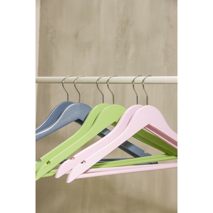Вешалка-плечики деревянная для одежды "Тэри", 3 шт, 44,5х23х1,2 см, цвет зелёный - фотография № 15