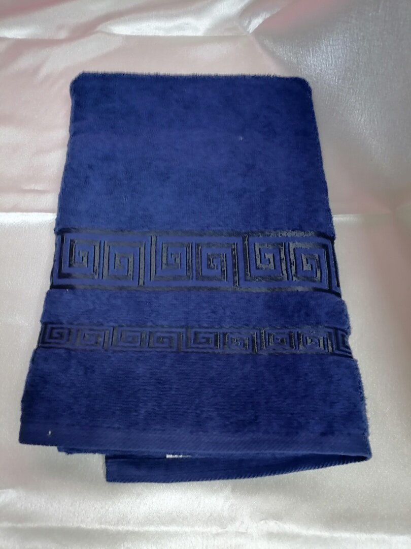 Полотенце махровое с орнаментом артикул 1433 цвет: темно-синий размер: 70*140