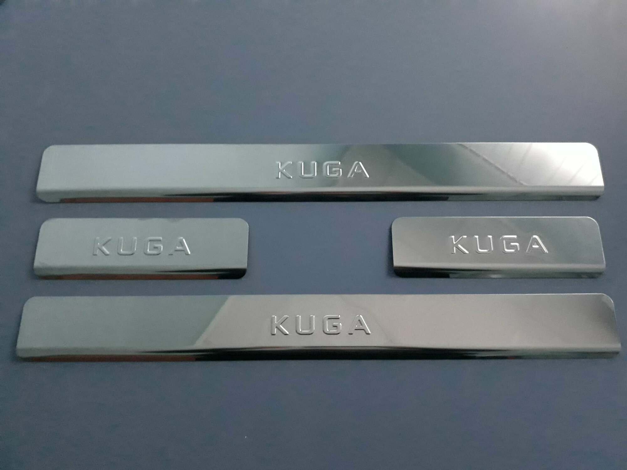 Накладки на пороги Ford Kuga с 2012 по 2019, к-т 4 шт, нерж. cталь, скотч 3M