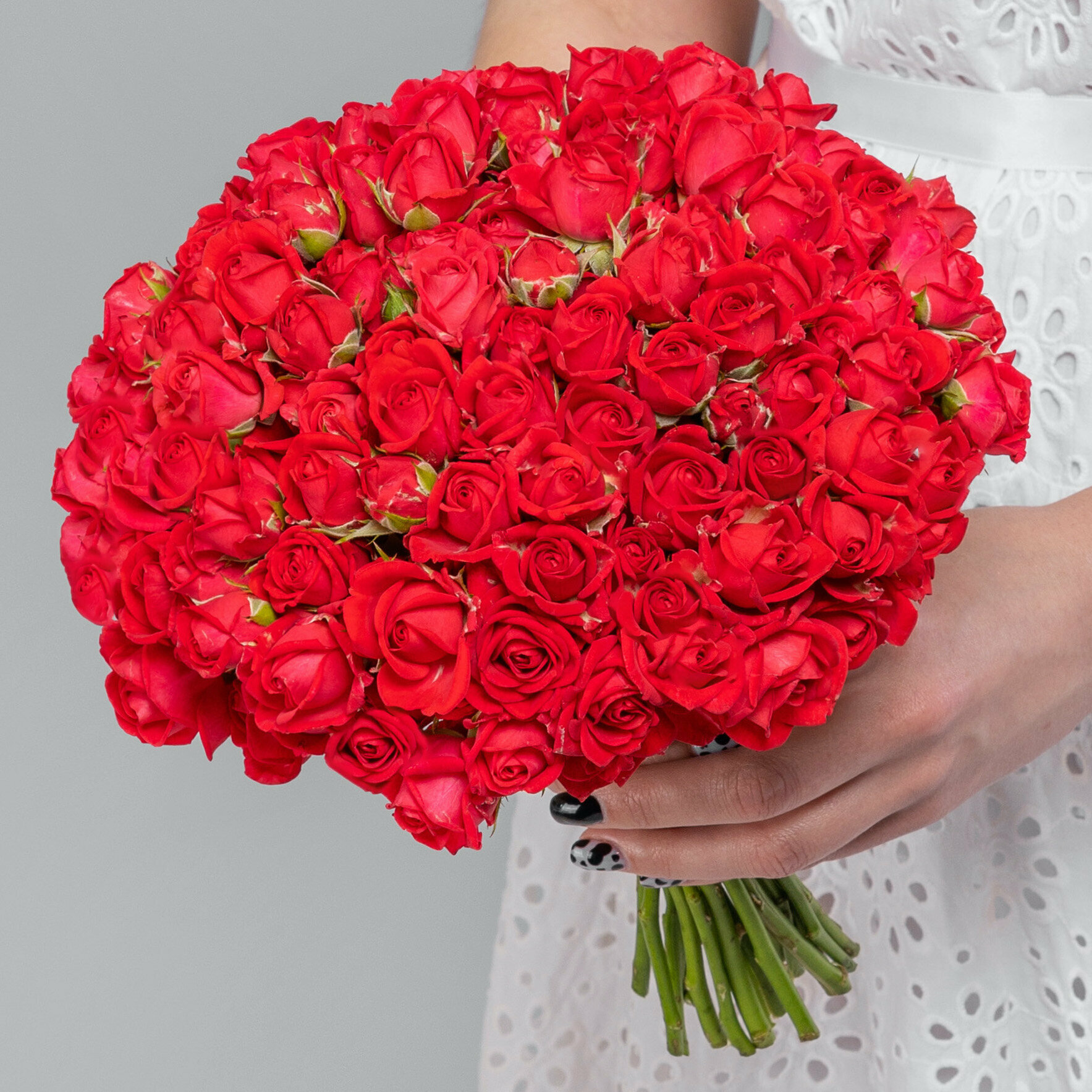 Букет невесты "Роза Кустовая Красная"