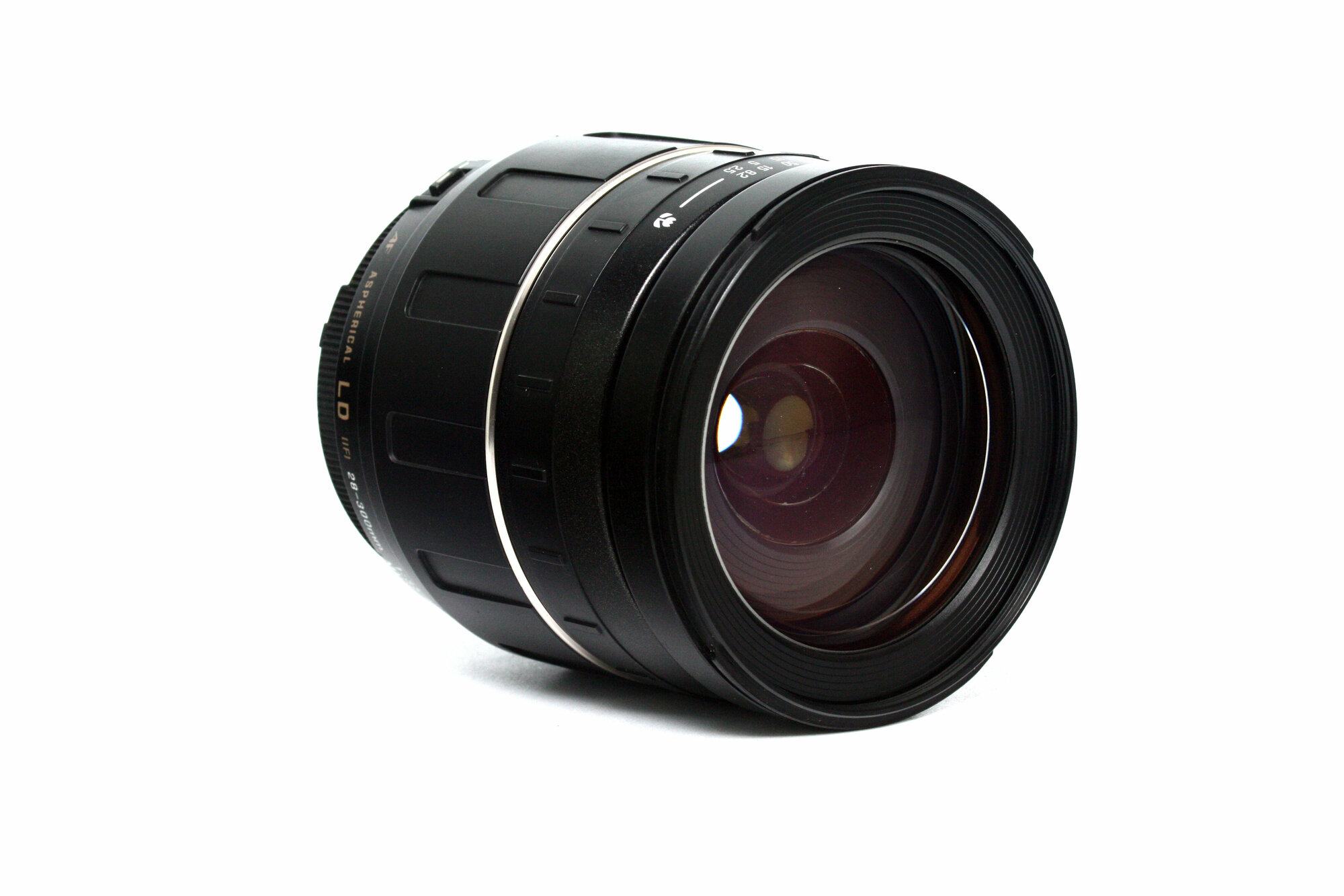 Tamron AF 28-300mm f3.5-6.3 Macro IF LD для Nikon