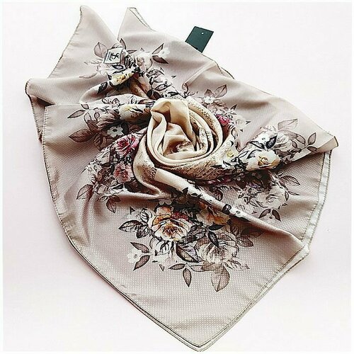 фото Платок ,90х90 см, бежевый нет бренда