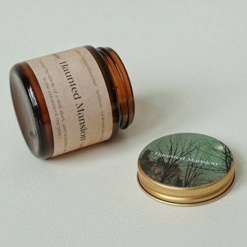 Свеча ароматическая CandelaeStories Заброшенный Особняк 120 мл 1090₽