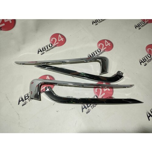 Накладки на передний бампер Лада Гранта ФЛ рестайлинг хромированные 2790₽