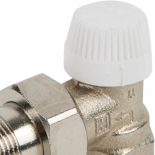 Термостатический клапан для радиатора Heizen угловой 3/4 ручной клапан для радиатора угловой heizen 3 4 арт 85339578