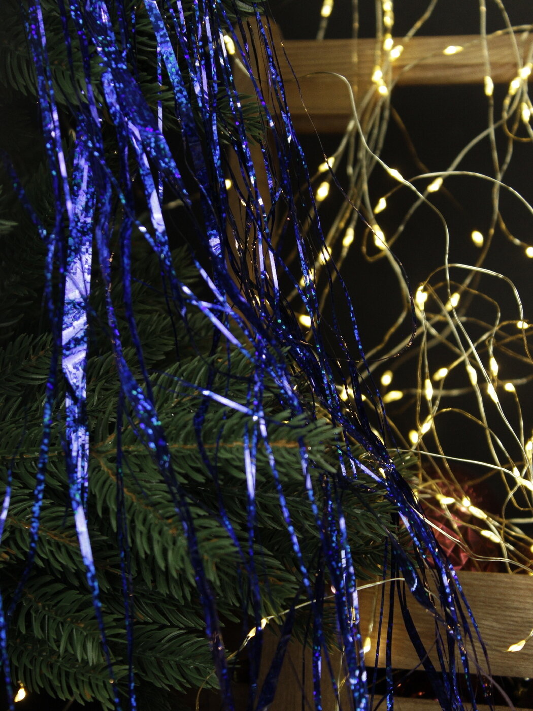 фото Рождественская декорация (Дождик из мишуры зеленый)