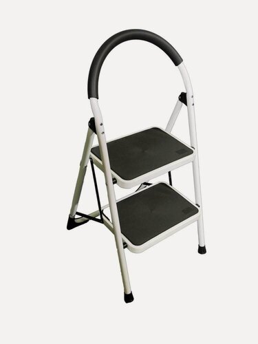 Изображение товара Стремянка Sevenberg Prima Lux Белая С 2-Мя Широкими Ступенями, Рабочая Высота 2.5 М, Нагрузка 150 Кг.