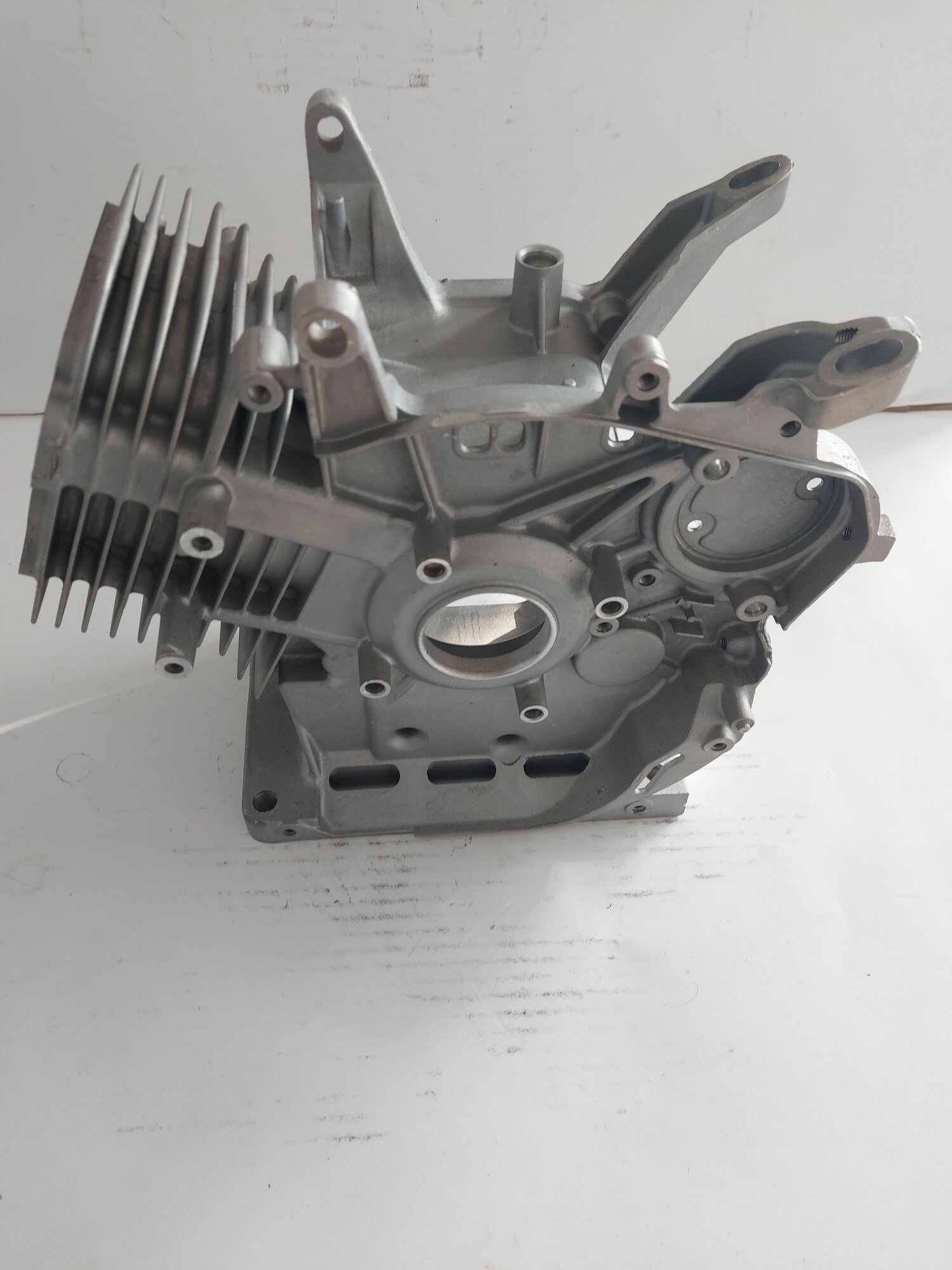 Картер (блок) для двигателей 188F