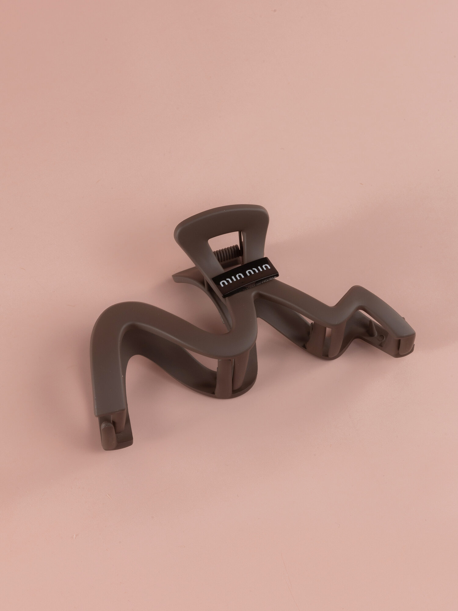 Крабик для волос большой Молния, коричневый, 13 см, зажим для волос — фото 1