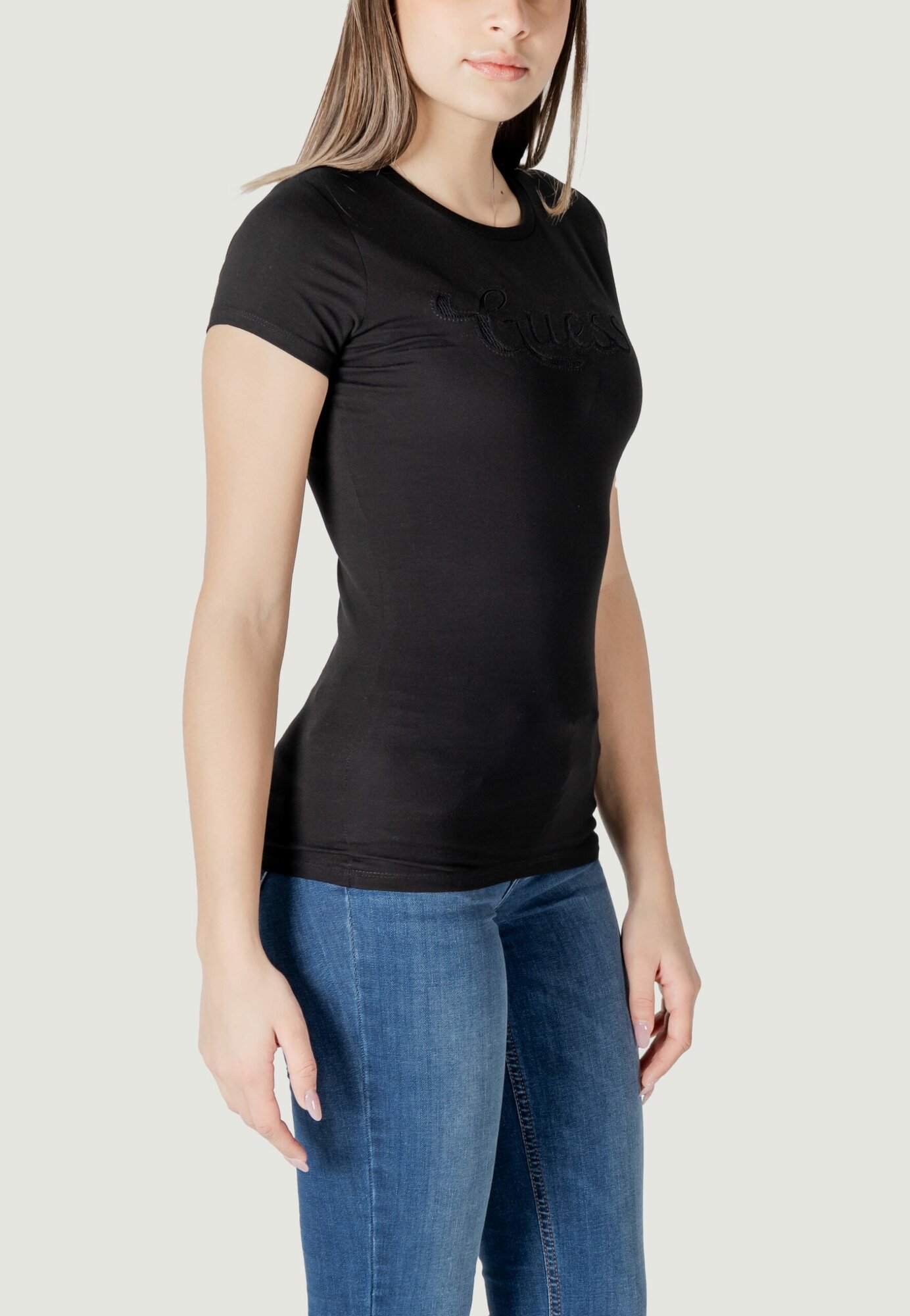 Футболка GUESS SS Guess Dot Logo R3 Tee, размер L, черный — фото 1