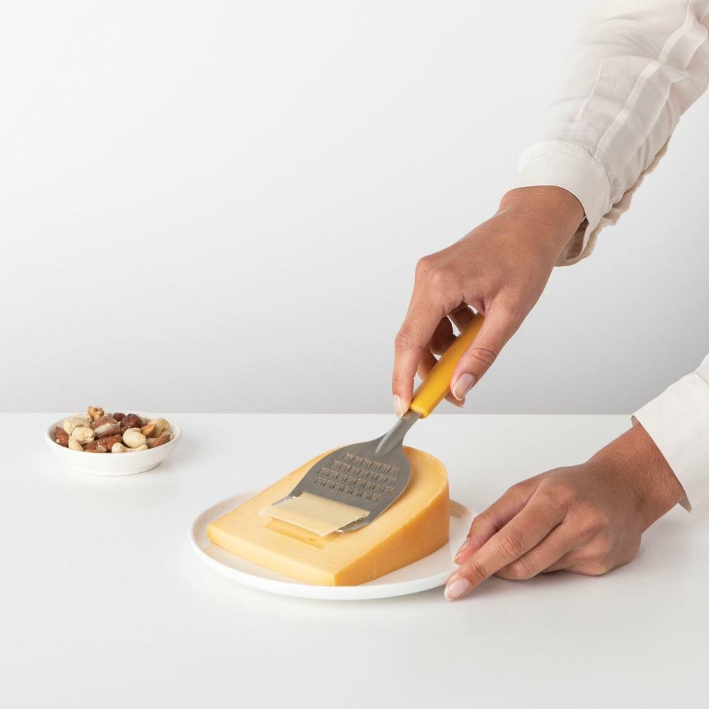 Нож для сыра с теркой Brabantia 23см - фото №6