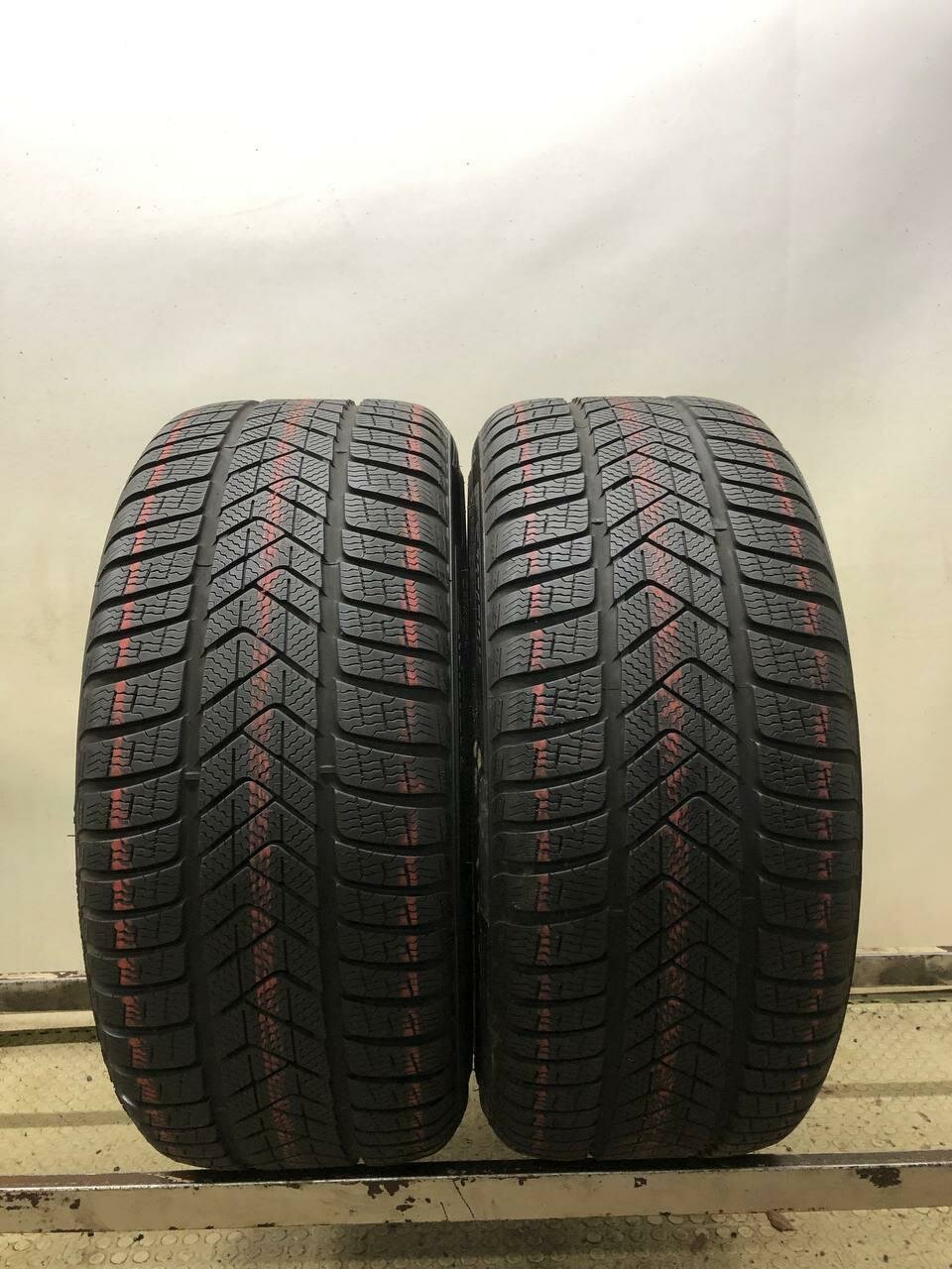 Pirelli Sottozero 3 255/40 R18 БУ Шины Зимние