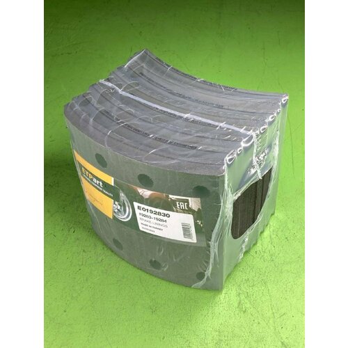 Накладки тормозные STD !(420x178) (93251 8x15 64) \SAF