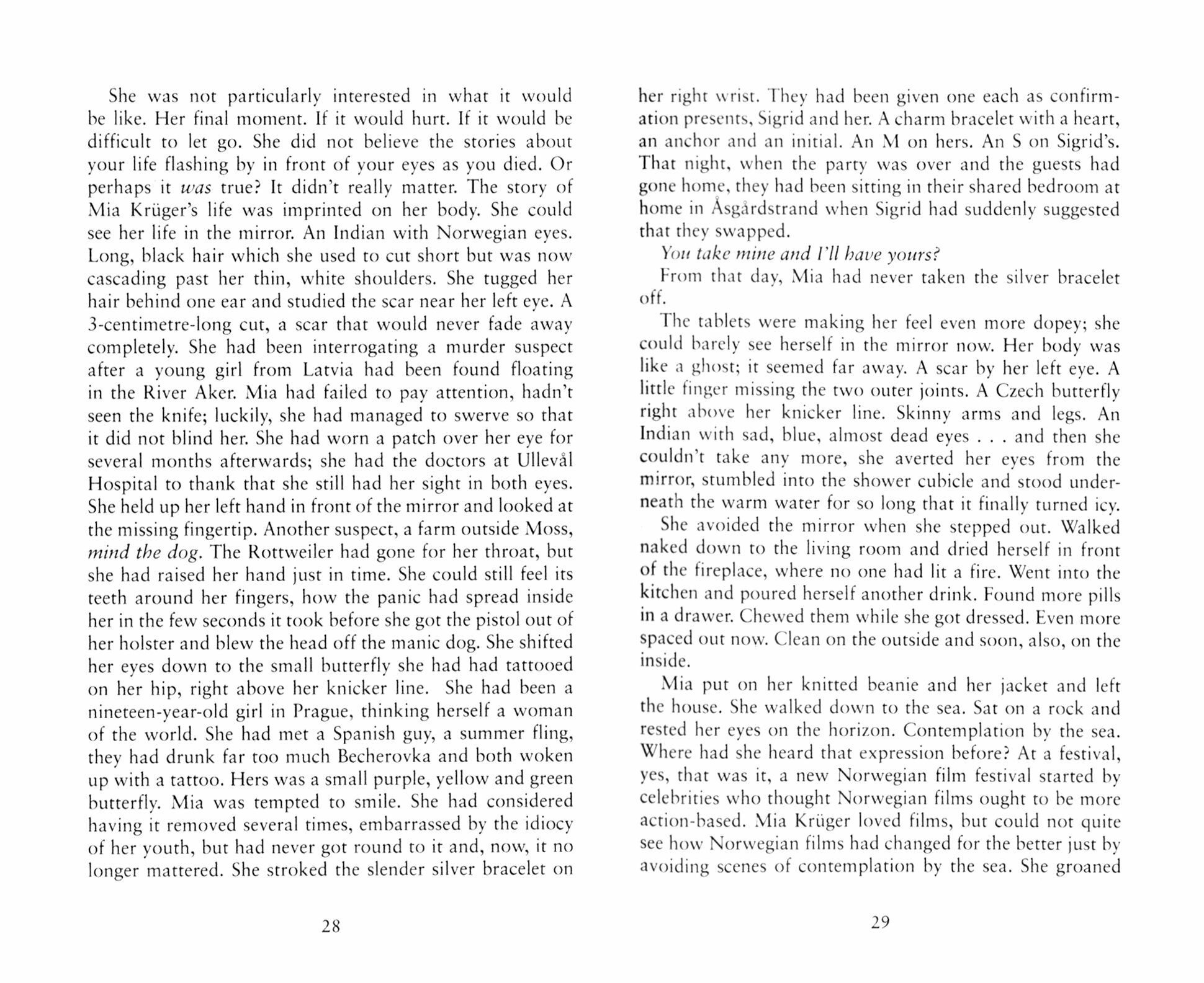 I'm Travelling Alone / Книга на Английском - фото №2