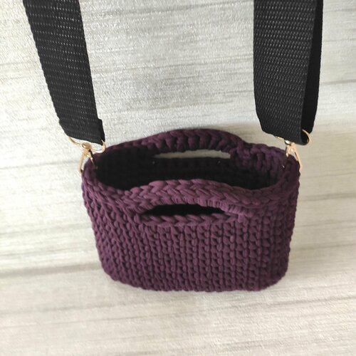 фото Сумка , фактура вязаная, бордовый нет бренда