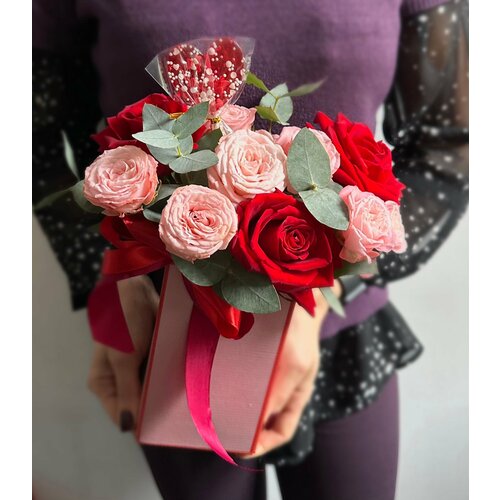 Коробка с розами для любимой