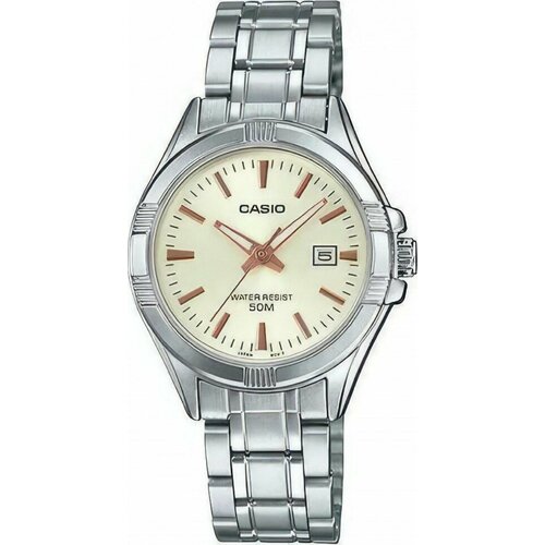 фото Наручные часы casio, белый