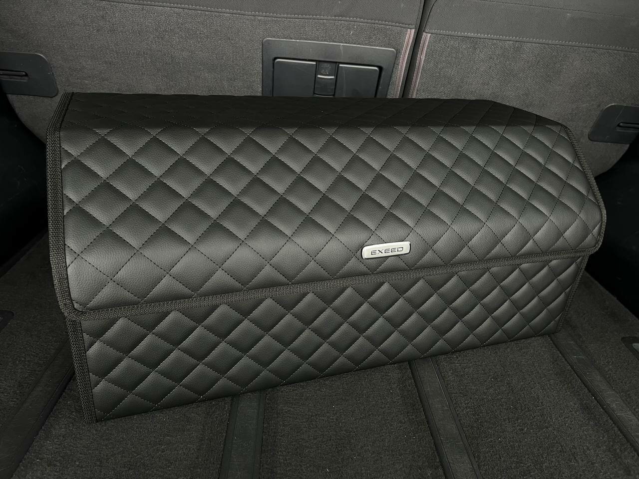 Органайзер для багажника EXEED / Эксид / Кофр 70х30х30, сумка, саквояж, ящик, черный с черной отстрочкой