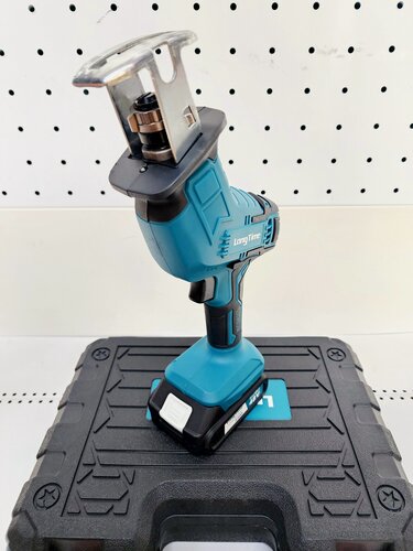 Изображение товара Аккумуляторная пила ножовочная (сабельная) SmartTools 21В, 2 акб, кейс, ЗУ