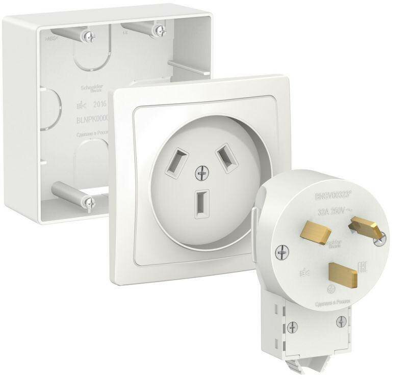 Силовые разъемы Systeme Electric Комплект силовой ОП Blanca 32А 250В (подъемная коробка + розетка + вилка) бел. Systeme Electric BLNSK003231