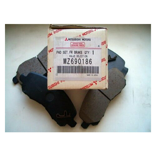 Колодки тормозные дисковые передние, комплект на Митсубиси арт. MZ690186 оригинал