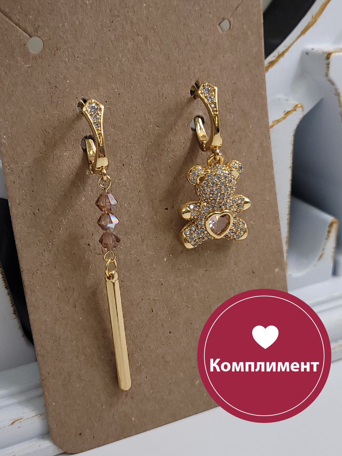 Серьги с подвесками, кристаллы Swarovski, фианит