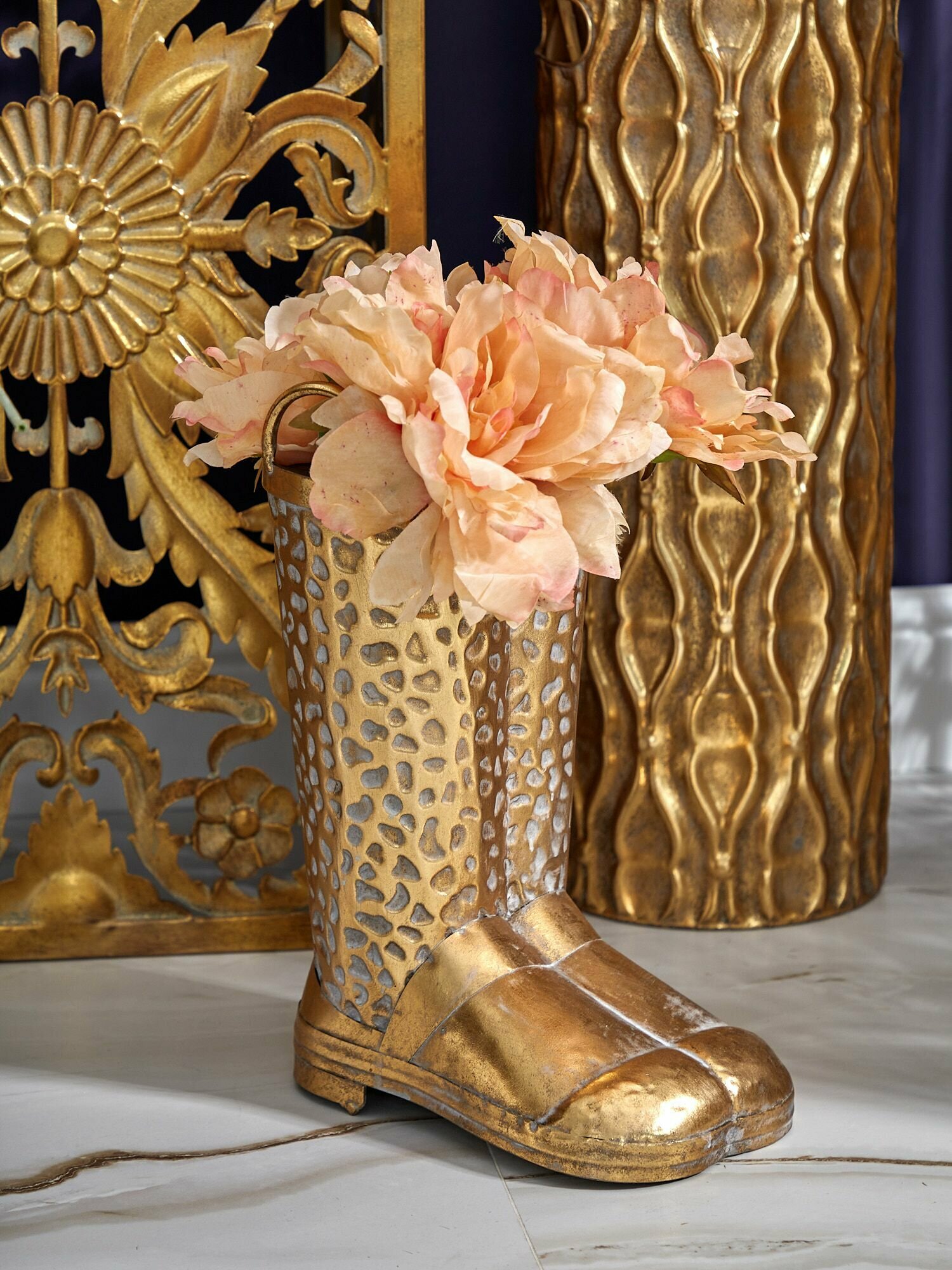 57-421 Ваза декоративная Сапоги 26х18х38см, Железо, цвет золотистый, Glasar