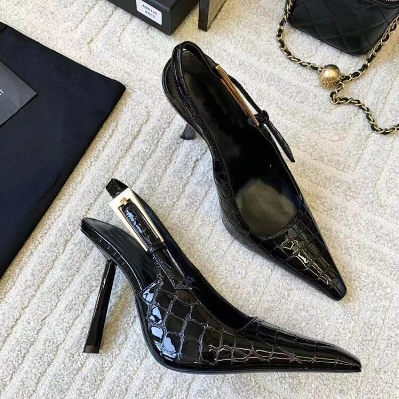 Сандалии SLSHLYJ размер 40 черный