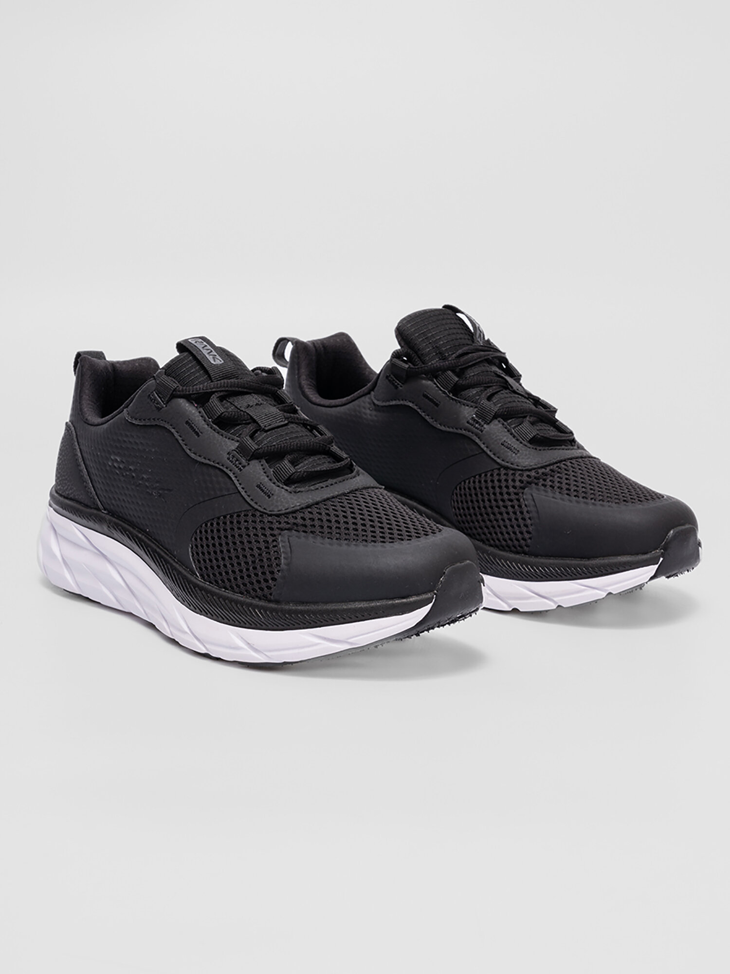 Кроссовки EU 