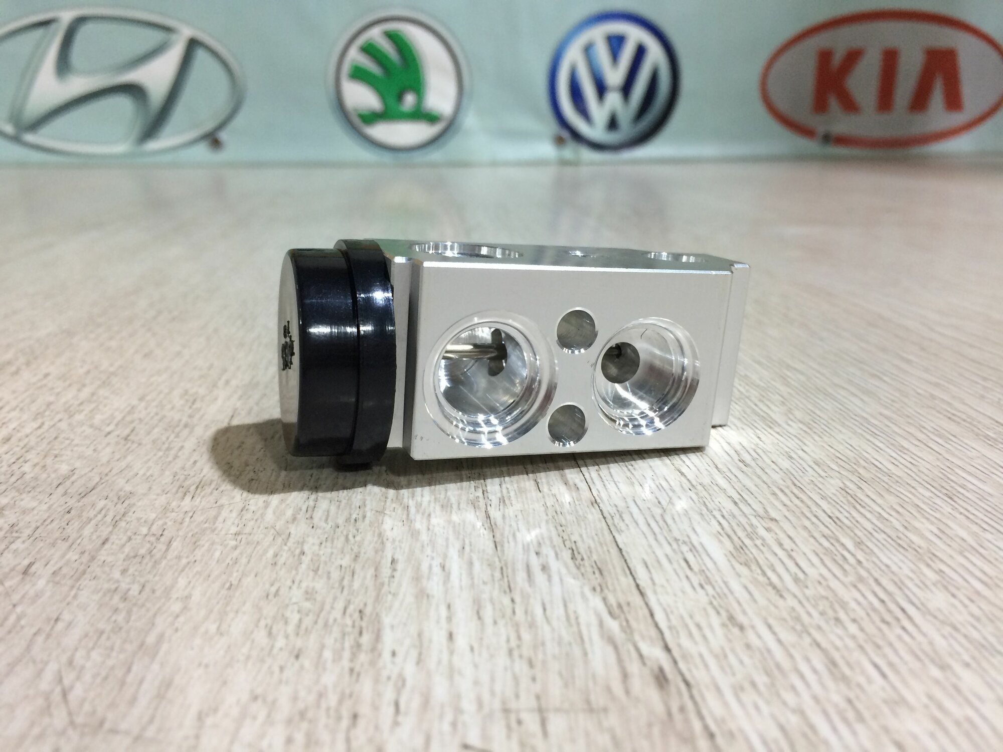 фото Терморегулирующий расширительный клапан кондиционера Солярис Рио Solaris Rio 2010-2020гг