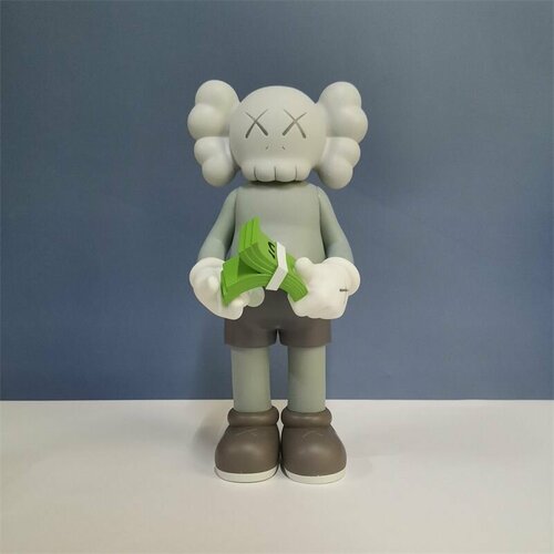 Коллекционная игрушка KAWS кэш серый с купюрами Companion Bearbrick 2700₽