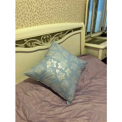 Подушка лебяжий пух 70х70 1150₽