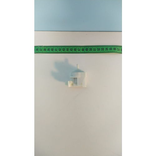 Прессостат (реле уровня воды) для стиральной машины Indesit BWE 81282 с разбора реле уровня воды стиральной машины indesit ariston 278070