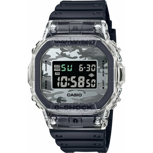 Наручные часы CASIO DW-5600SKC-1, серый, бесцветный casio dw 5600skc 1