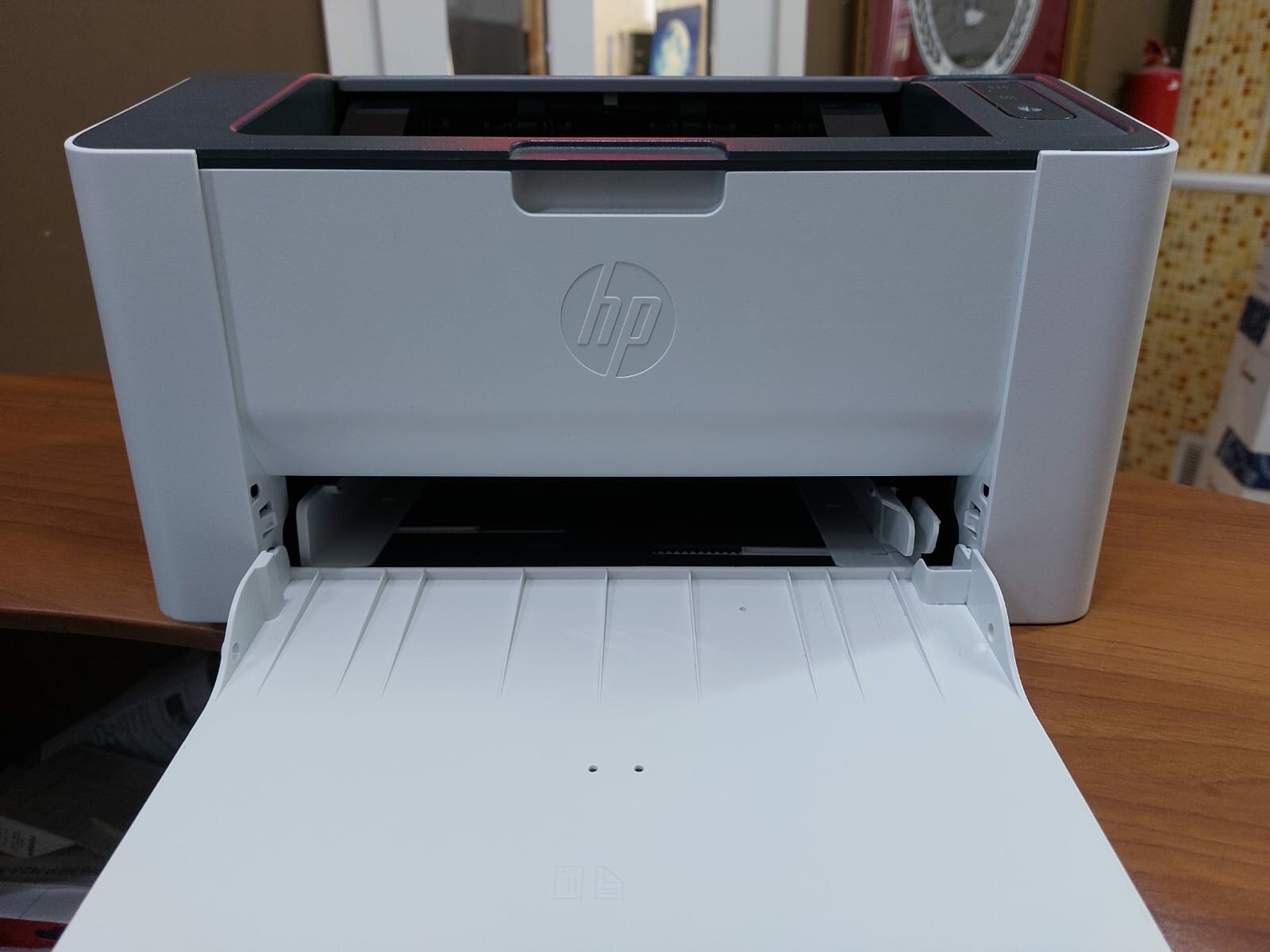 Принтер лазерный HP Laser 107w, ч/б, A4, белый
