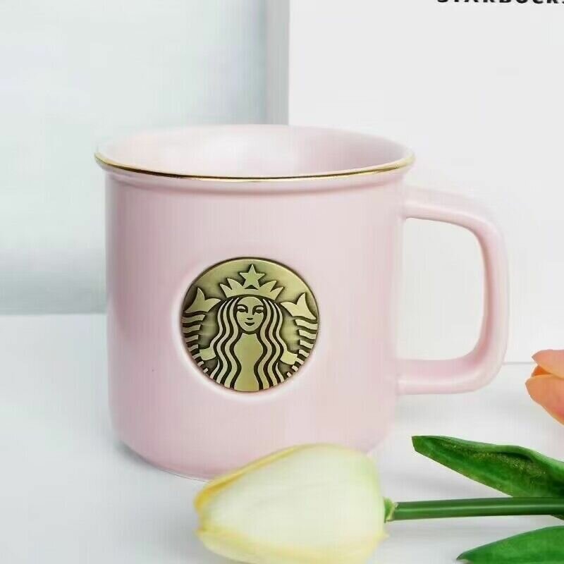 Кружка Starbucks розовая