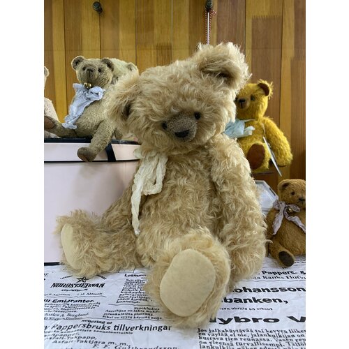 Авторские игрушки Teddy - Медведь Рич