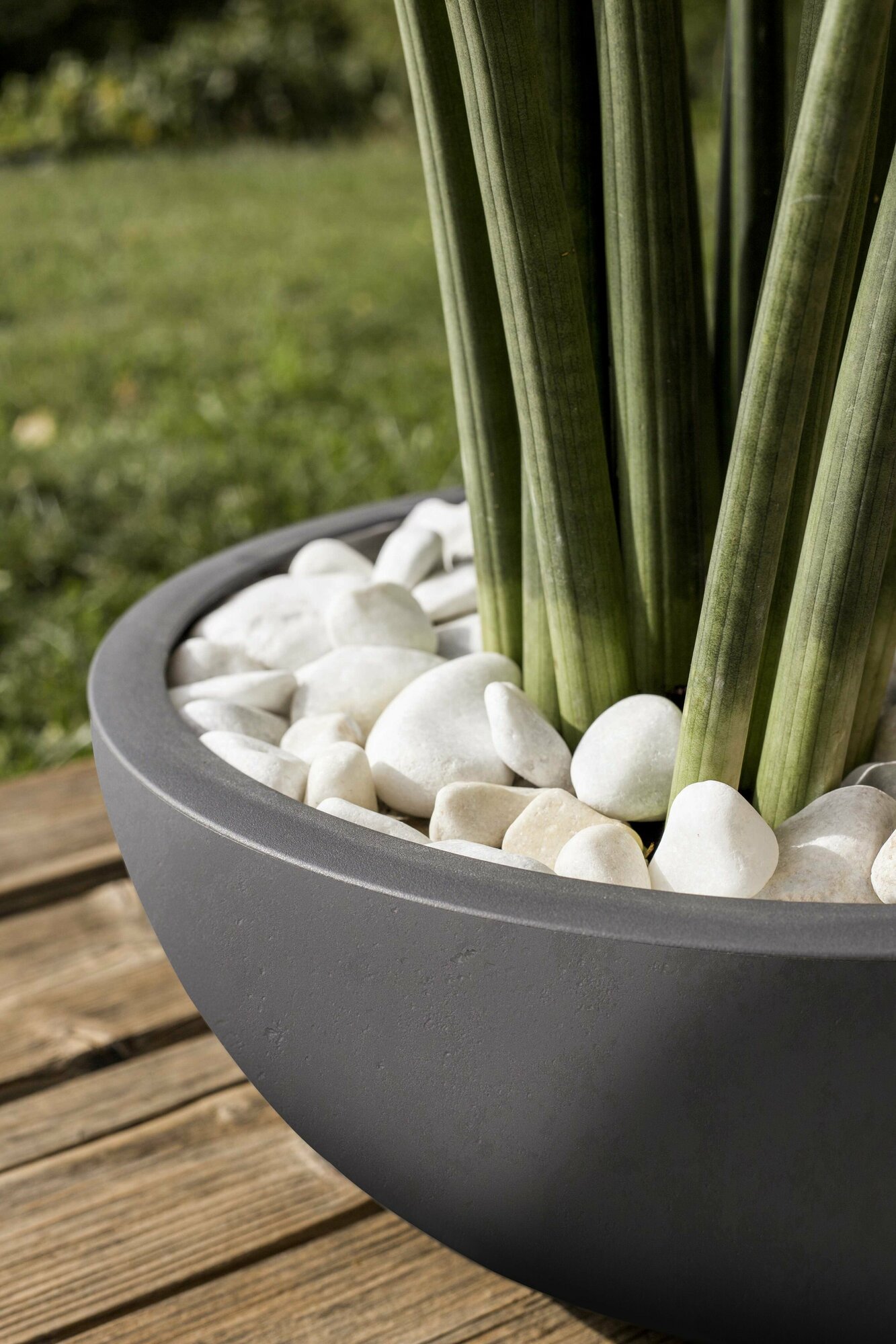 фото Горшок цветочный EDA BASALT'UP, круглый, диаметр 40 см. 14,9л.