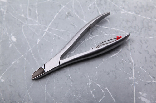 Маникюрные ножницы ZWILLING 42457-101 TWINOX Redesign, серебристый Henckels - фото №10