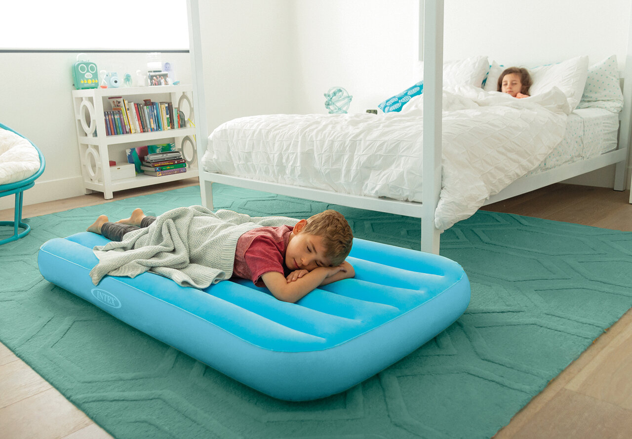 Надувной матрас Intex Cozy Kids Airbed (66803), 157х88 см, голубой