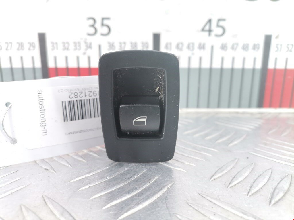 Кнопка стеклоподъемника BMW 3-Series (E90/E91/E92/E93) 61316945874 арт. 1921282