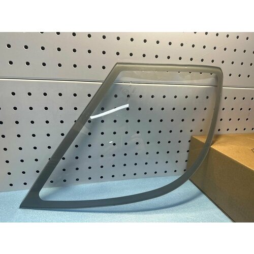 Стекло фары в крышу левое (Super Space Cab) прожектор ДАФ ХФ105, ХФ106 DAF XF105, XF106