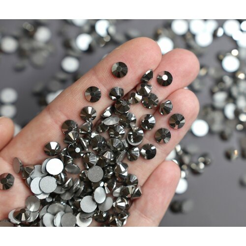 Стразы клеевые холодной фиксации Hematite ss30 (6,5 мм) 70 шт. стеклянные, серые